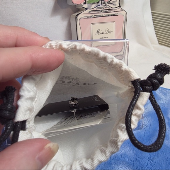 Coach Silver Heart Lock Earrings in dust bag NWT - Picture 6 of 6